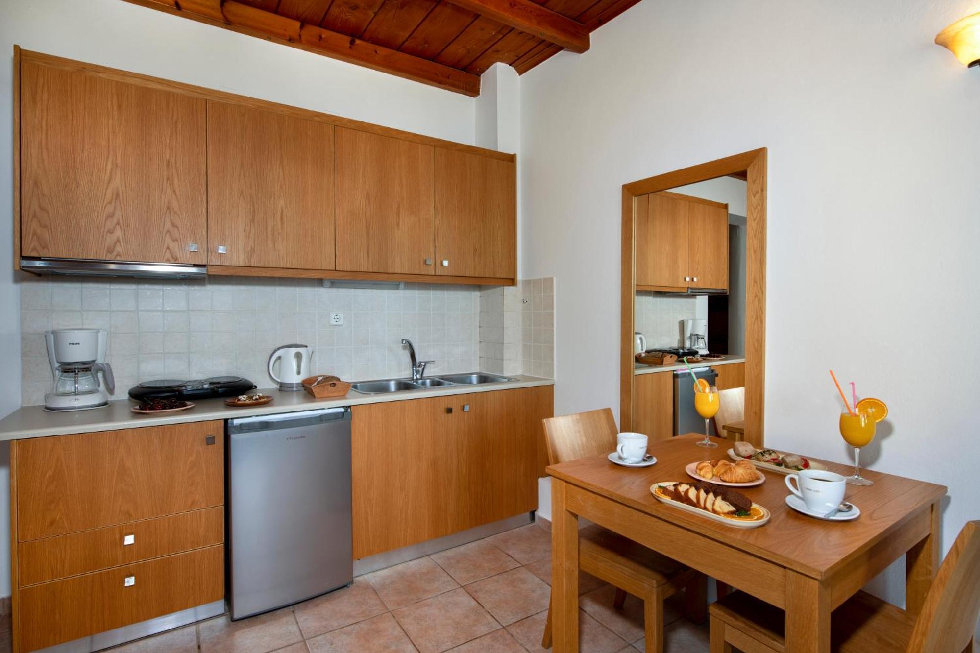 מירטיוס Stefanos Village Hotel מראה חיצוני תמונה