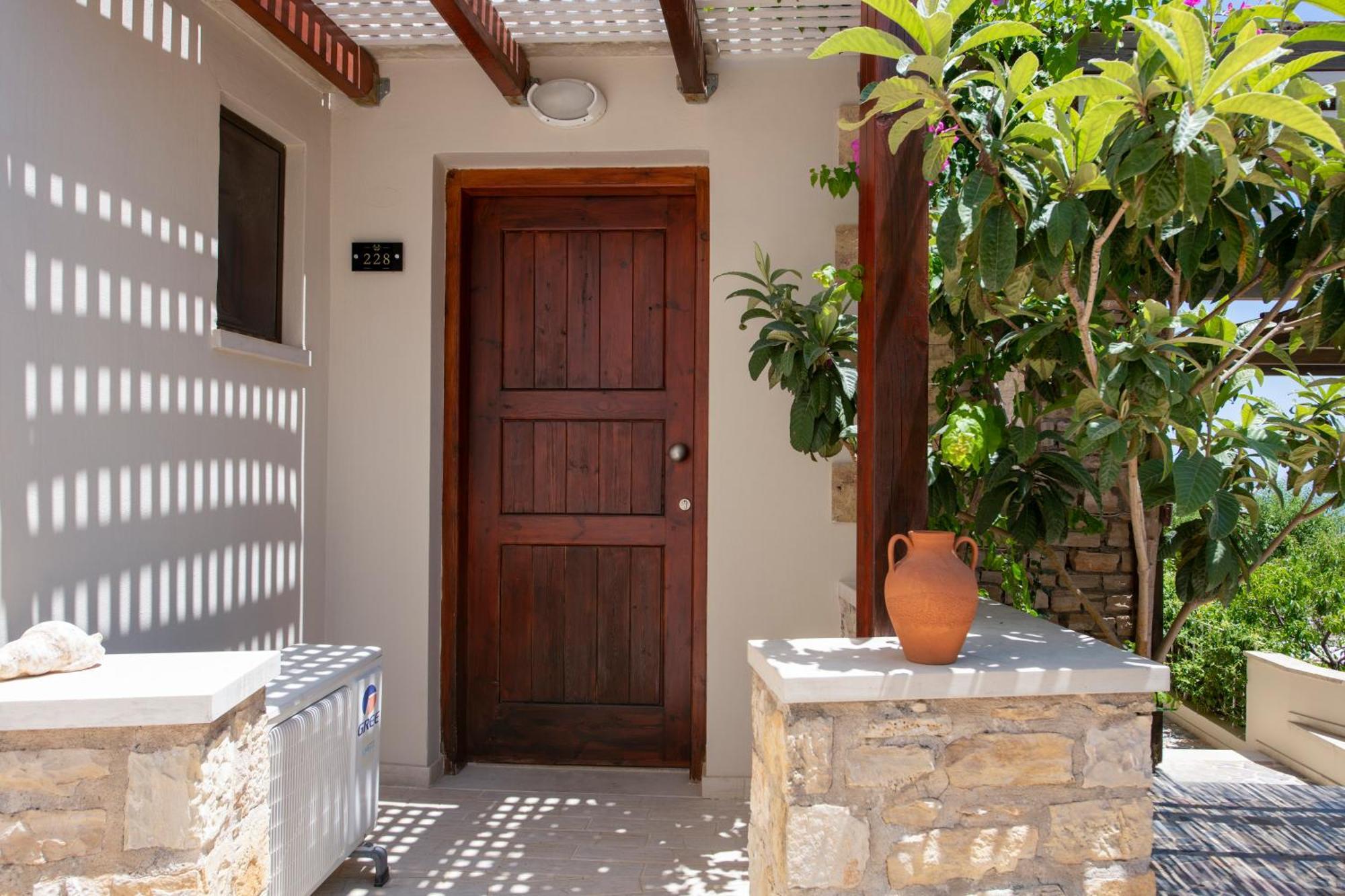 מירטיוס Stefanos Village Hotel מראה חיצוני תמונה